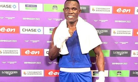 Bondia Changalawe amtoa kwa knockout bondia Lingelier wa St Lucia.