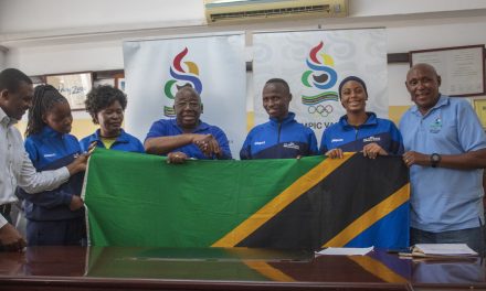 Kamati ya Olimpiki Tanzania yakabidhi Bendera ya Taifa